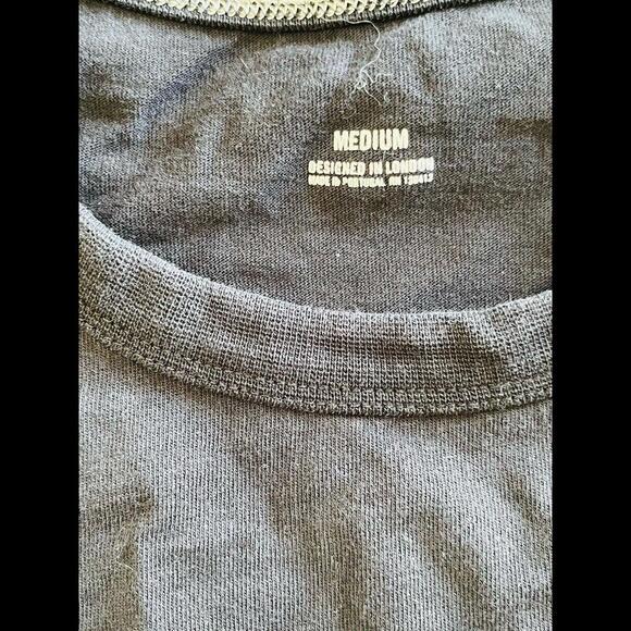 Rapha Logo T Shirt Sz Medium Cycling Athleisure Wear Black On Black Men’s - Picture 3 of 7